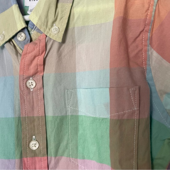 Gap Button Down - Small - Picture 14 of 16